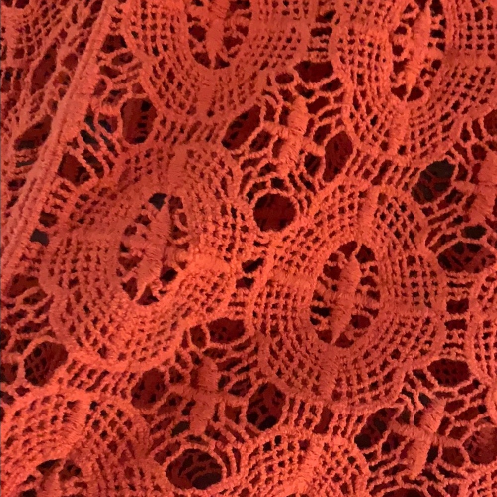 Lauren Conrad / orange crochet top / small - Picture 3 of 3
